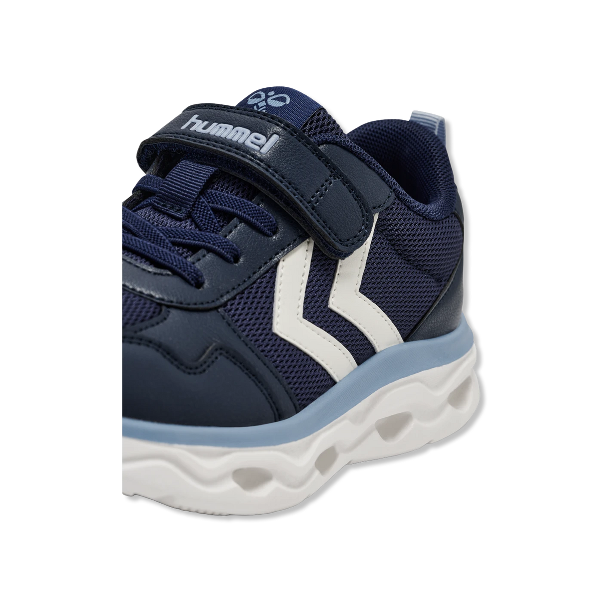 Skylight Sneakers