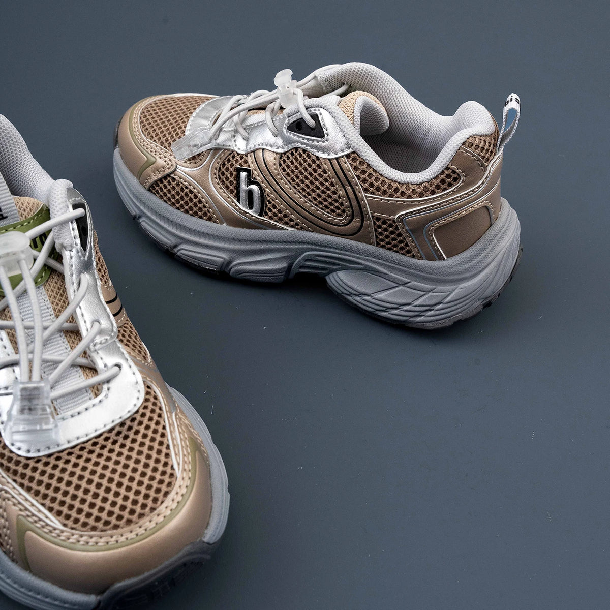Hamilton Sneakers