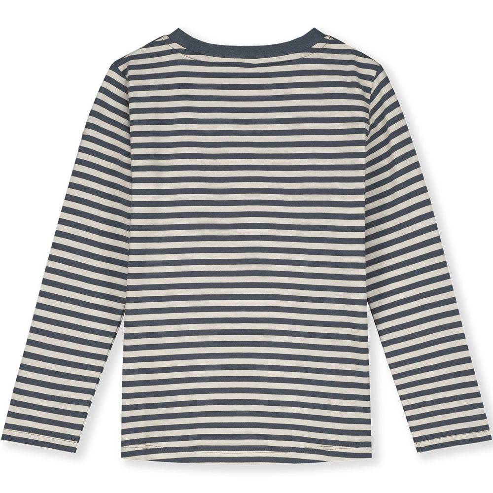 lS T-shirt