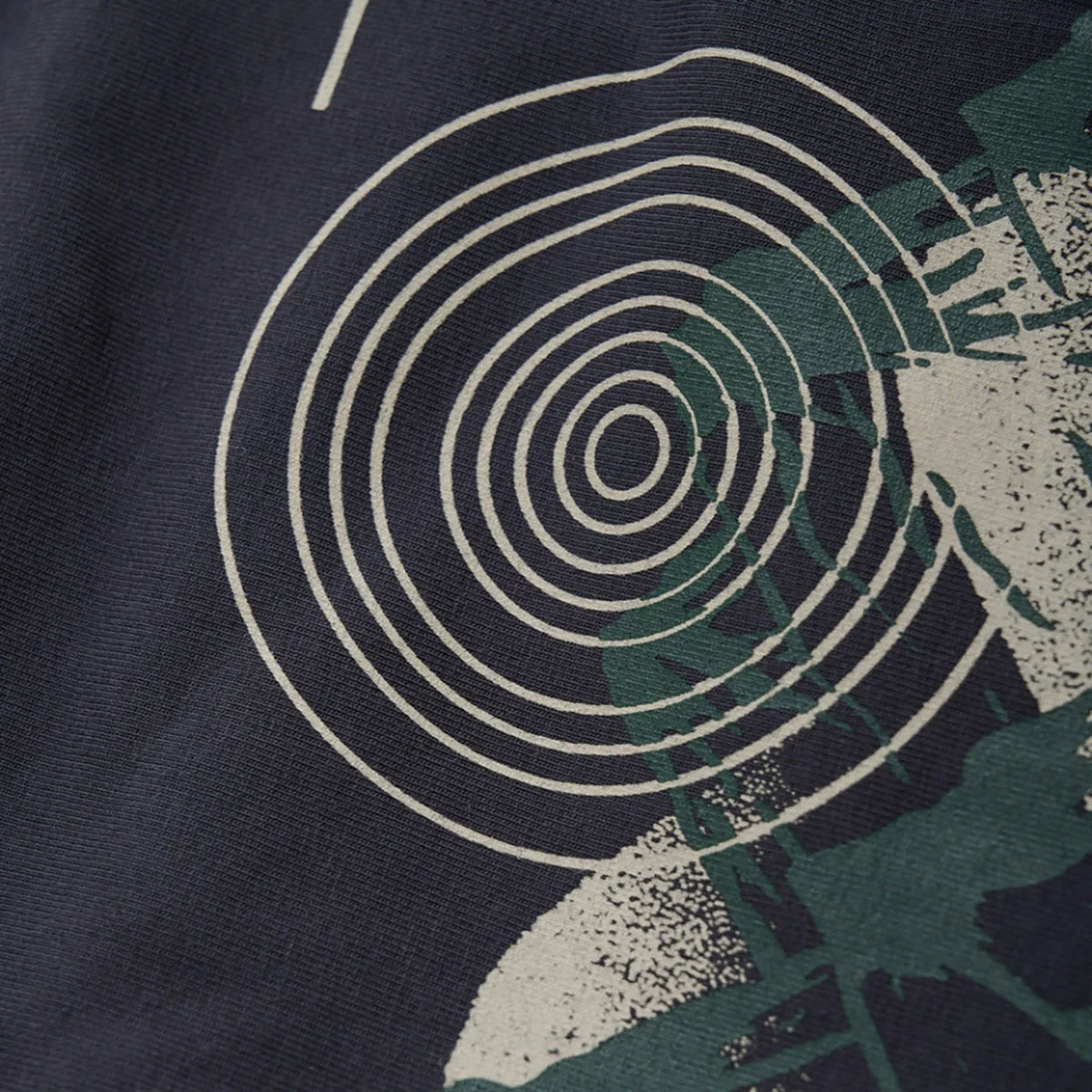 lS T-shirt