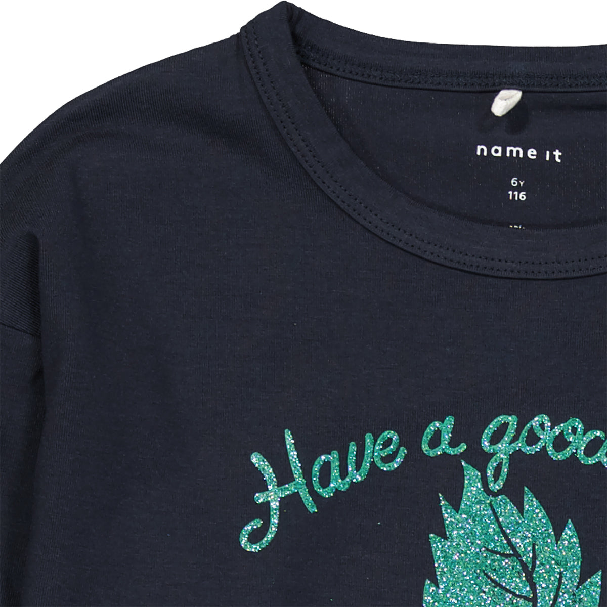 NKFSANNE lS T-shirt