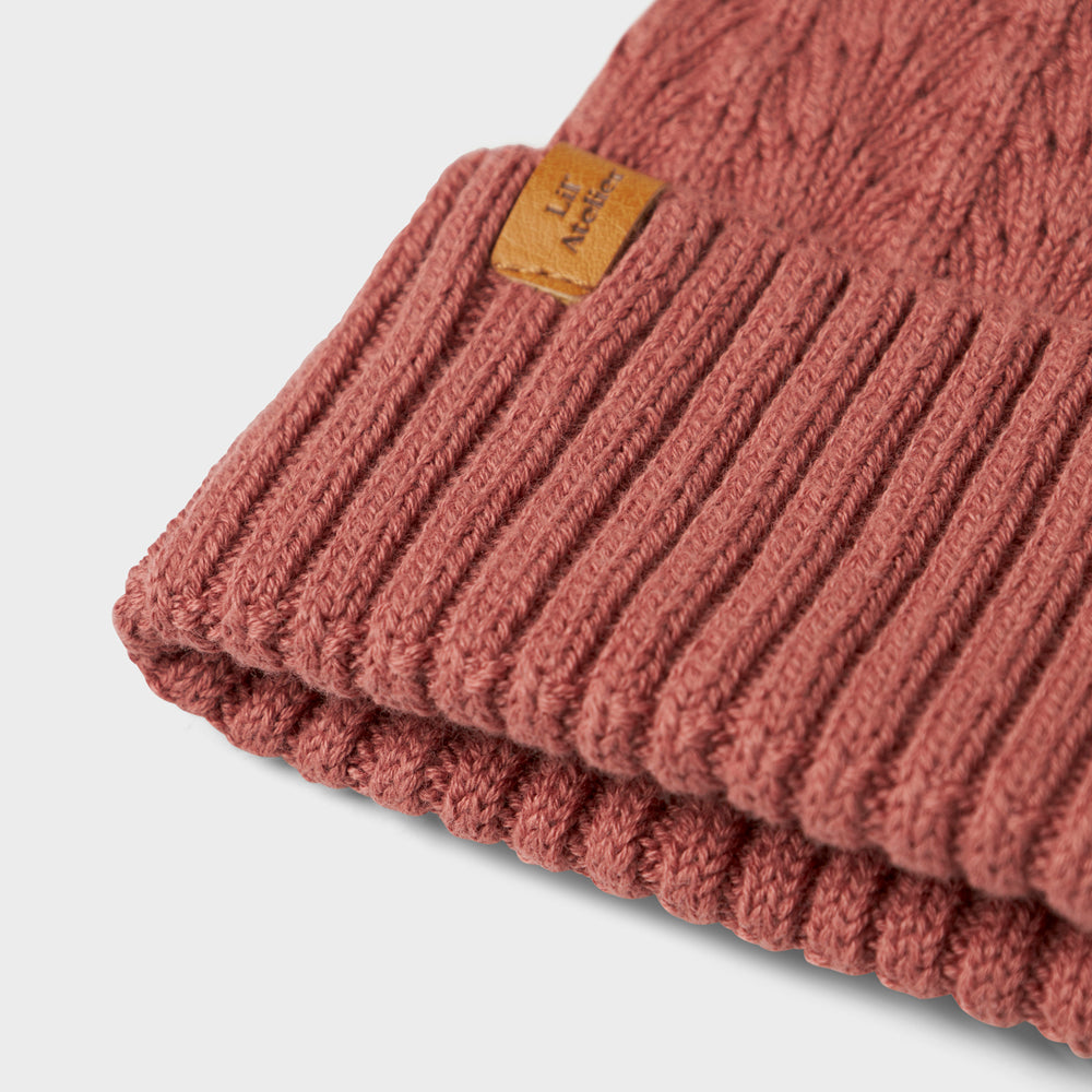 Nmfnalu hat