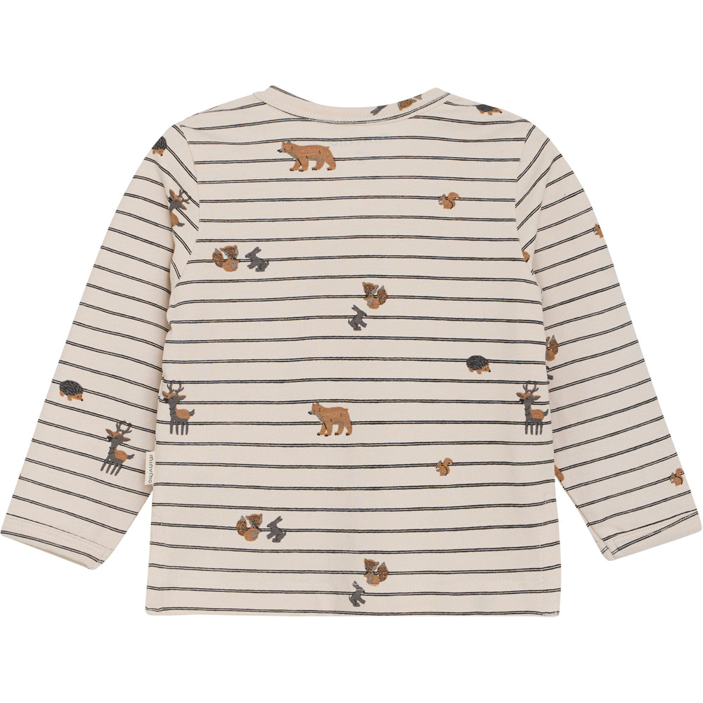 lS T-shirt