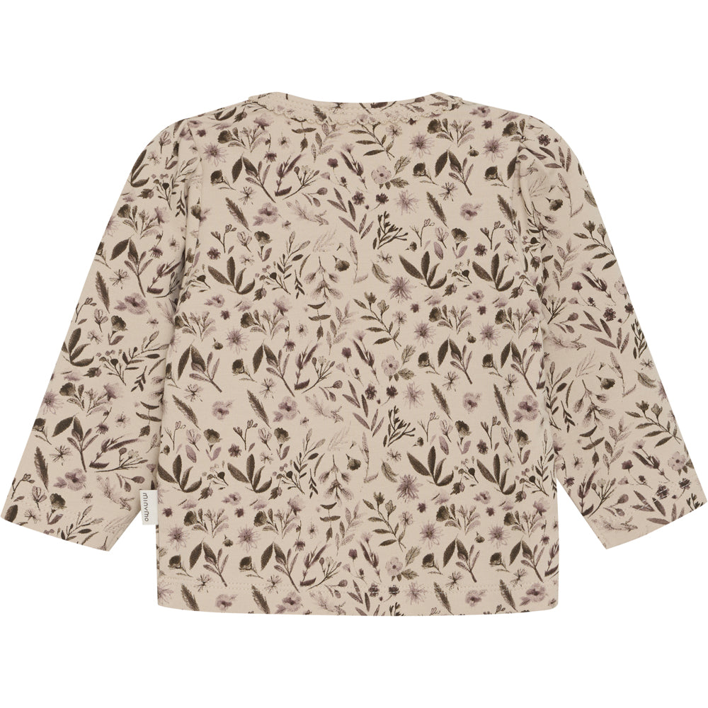 lS T-shirt