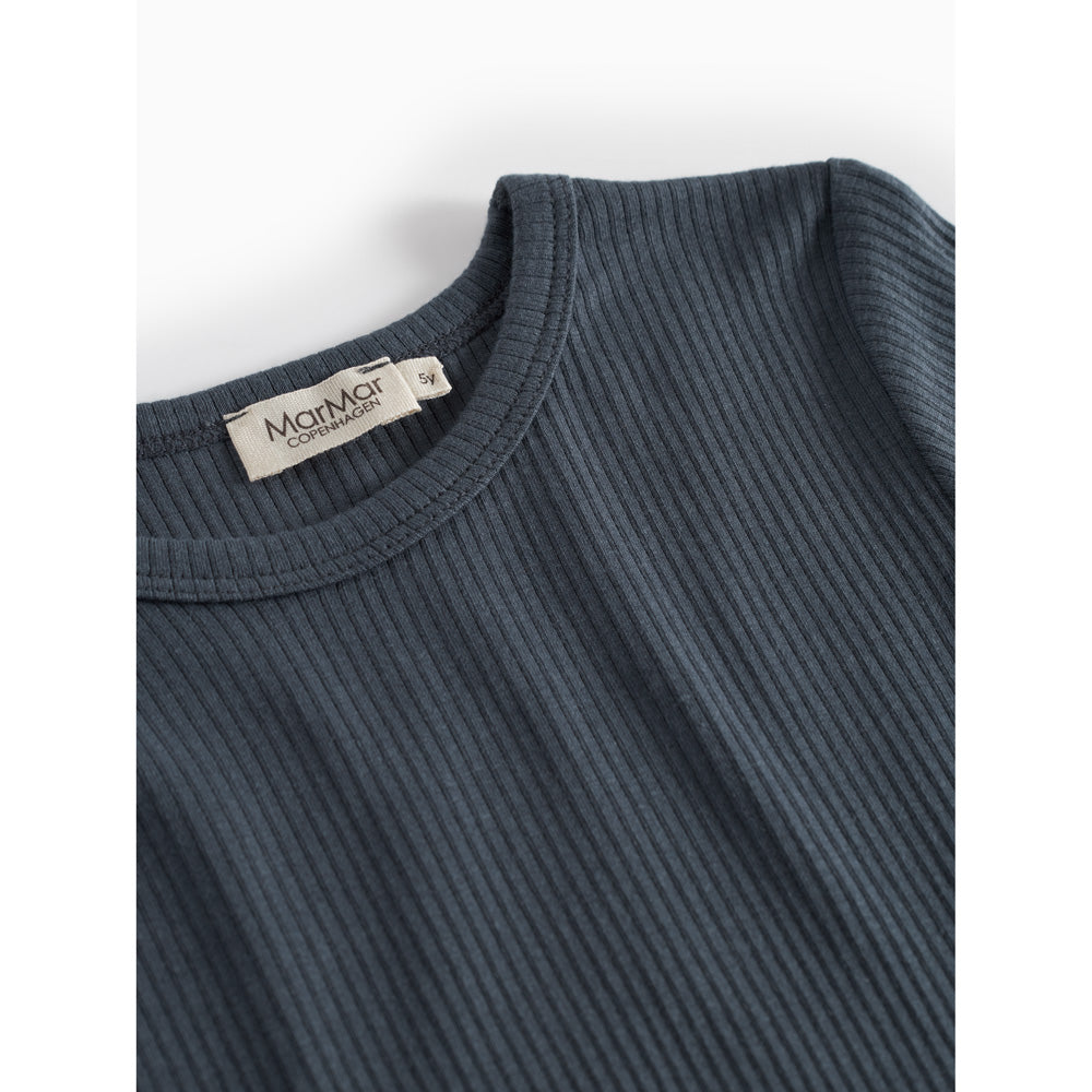lS T-shirt