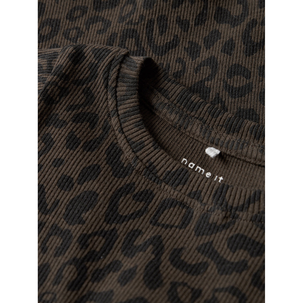 Nmfleleo lS T-shirt